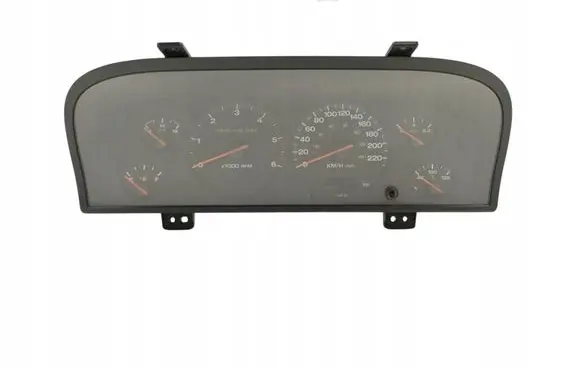Jeep Cherokee Speedometer (instrument cluster) 