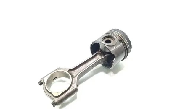 Opel Vectra C Piston with connecting rod Y22DTR