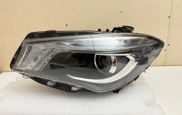 Mercedes-Benz CLA C117 X117 W117 Headlight/headlamp A1179065100 LE11A6270