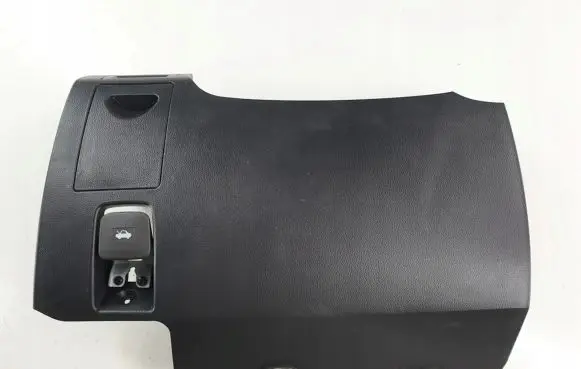 Chevrolet Captiva Dashboard lower bottom trim panel 