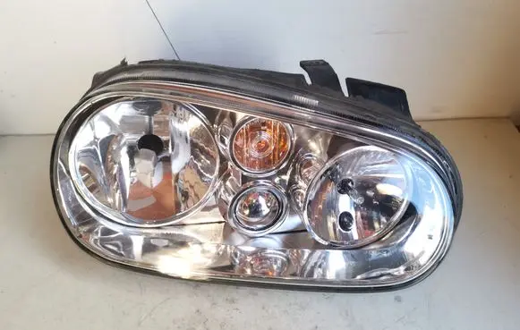 Volkswagen Golf IV Headlight/headlamp