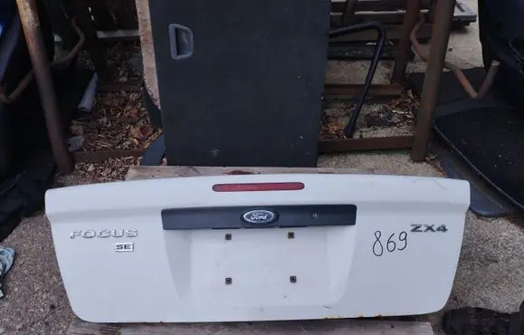 Ford Focus Tailgate/trunk/boot lid
