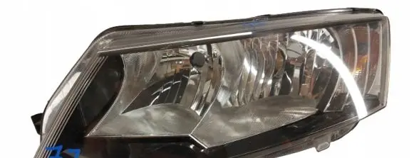 Skoda Octavia Mk3 (5E) Headlight/headlamp