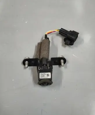Nissan Leaf I (ZE0) Front bumper camera 284F1-3NH0B 284F13NH0B