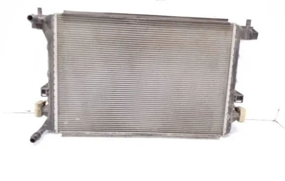 Volkswagen Golf VII Coolant radiator 5Q0121251GQ