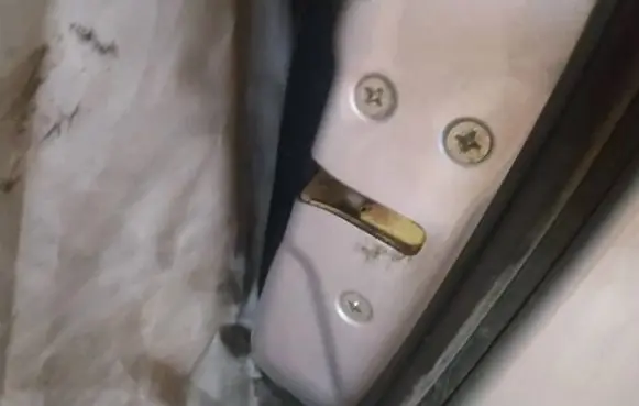 Front door lock
