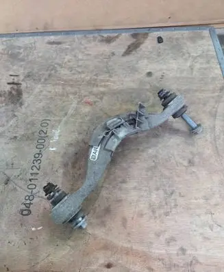 BMW 5 G30 G31 Rear control arm 6883340 BMW3332