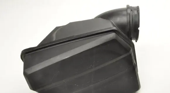 BMW 4 G22 G23 G24 G26 Intake resonator 72423017