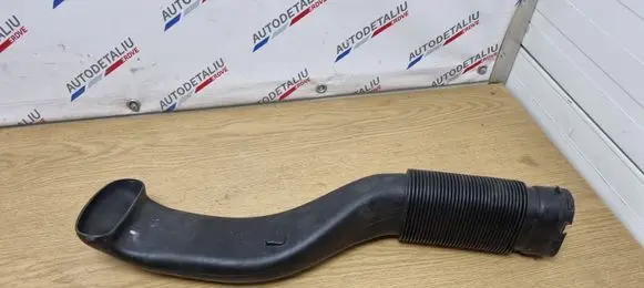 BMW X5 E70 Air intake duct part 7798341