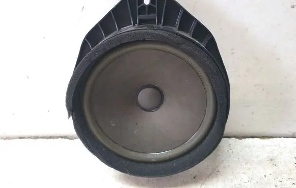 Opel Insignia A Front door speaker 