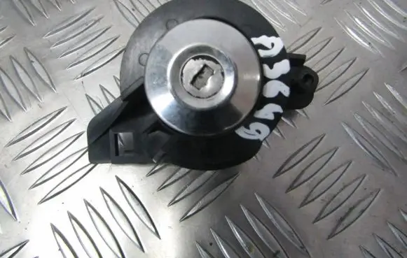 Jaguar XF Front door lock (next to the handle) 