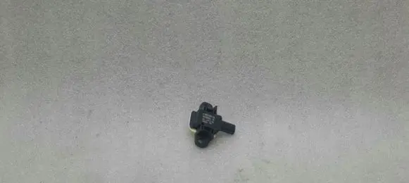 Mercedes-Benz ML W166 Airbag deployment crash/impact sensor A1668210351