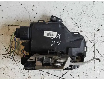 Audi A6 S6 C5 4B Front door lock 4B1837015G