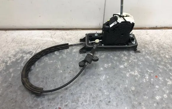Volkswagen PASSAT B8 Gear shifter/selector 3Q1713023ADBILI 3Q1713023AD 3Q0713266R