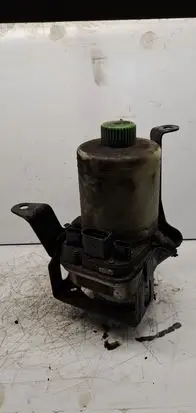 Volkswagen Polo IV 9N3 Power steering pump 6q0423156ab