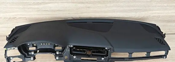 Audi A5 Dashboard 8W1858041