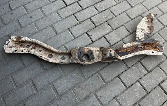 Opel Frontera B Gearbox mounting bracket