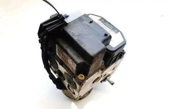 Toyota Corolla E120 E130 ABS Pump 7411102060