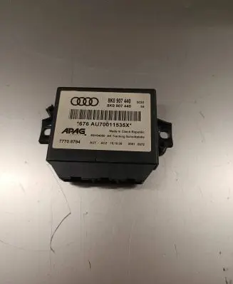 Audi Q7 4L Parking PDC control unit/module 8K0907440 S0H04000