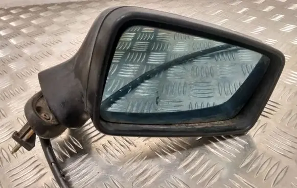 Audi 80 90 B3 Manual wing mirror 0017220
