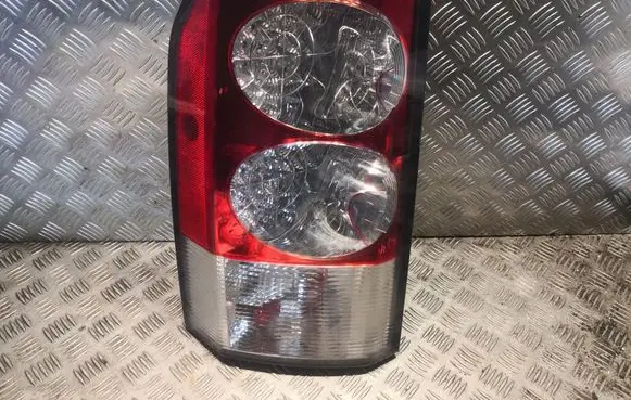 Land Rover Discovery 3 - LR3 Rear/tail lights LR014003