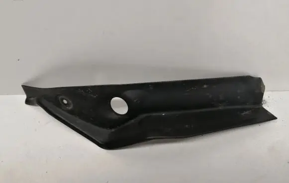 BMW X3 G01 Rear/tail light trim molding 7424599