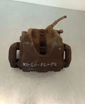 Volvo XC60 Front brake caliper 