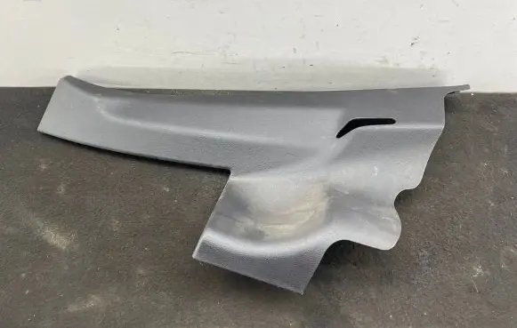 Audi Q7 4L (C) pillar trim 4L0867767