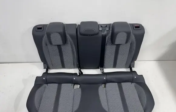 Peugeot 208 II Second row seats XXXXXXXXXXXX