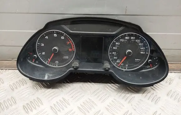 Audi Q5 SQ5 Speedometer (instrument cluster) 8R0920981N
