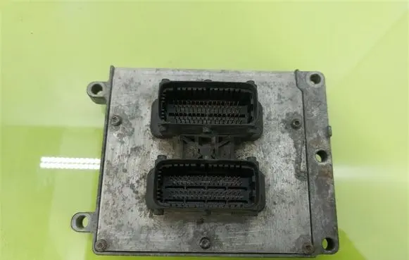 Opel Vectra C Engine control unit/module 55569738