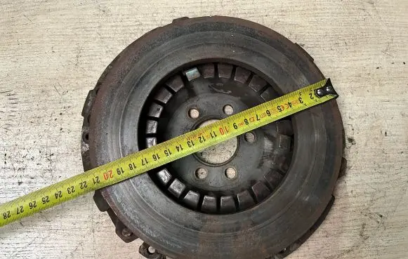Volkswagen Golf IV Pressure plate 