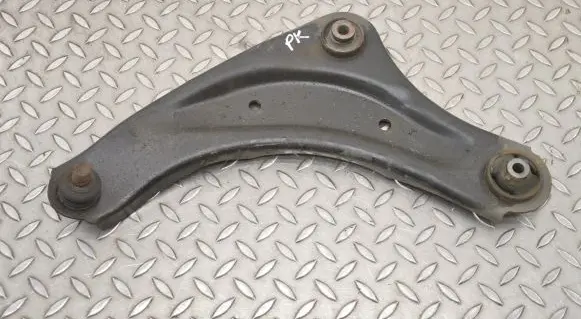 Nissan Juke I F15 Front lower control arm/wishbone