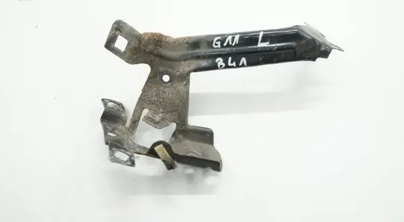 BMW 7 G11 G12 Fender mounting bracket 7347423ACR 7347423