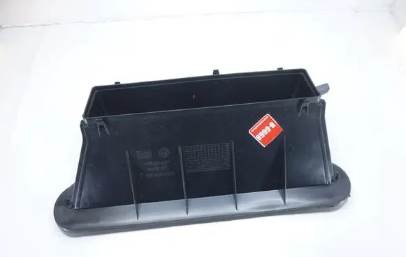Other engine bay part