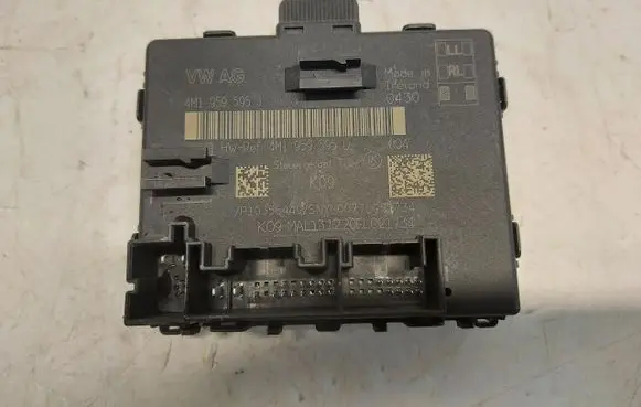 Audi A7 S7 4K8 Door control unit/module 4M1959595J-JLK01