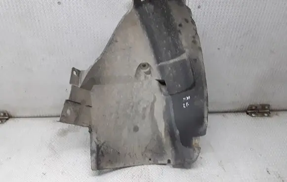 Mercedes-Benz S W220 Front wheel arch liner splash guards