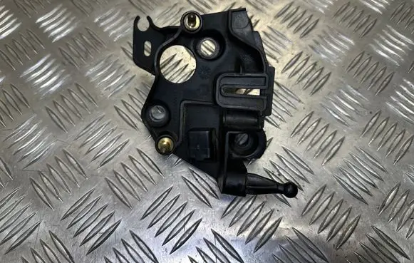 Citroen DS5 Fuel filter bracket/mount holder 1036926S01