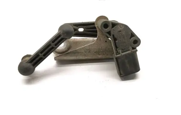Tesla Model S Air suspension front height level sensor 1027946-00-A