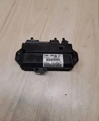 Chrysler 300 - 300C Door control unit/module P56038722A0