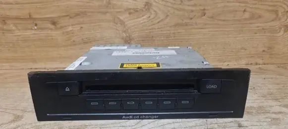 Audi Q7 4L CD/DVD changer 4L0035110