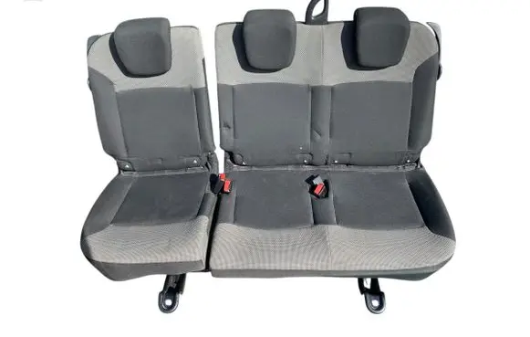 Dacia Dokker Second row seats 
