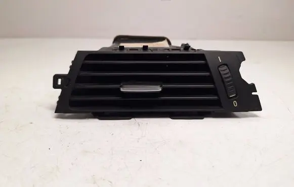 BMW 3 E90 E91 Dashboard side air vent grill/cover trim 9151166 64229151166 64229130460