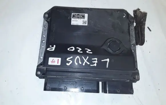 Lexus IS 220D-250-350 Engine control unit/module ECU 8966153702 1758004730 057H4
