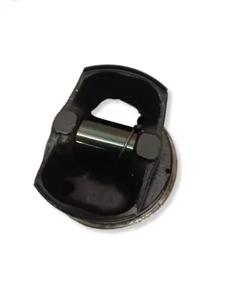Volkswagen Golf VIII Piston 