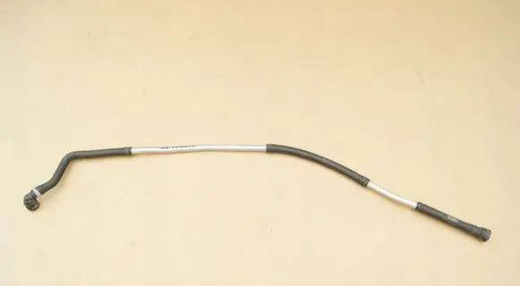 Volkswagen PASSAT B8 Engine coolant pipe/hose 3Q0819885A