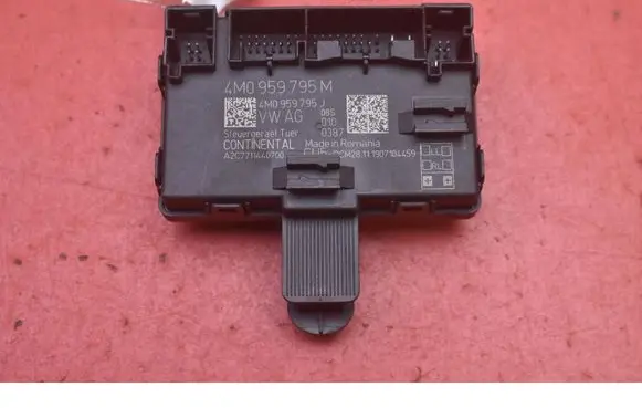Audi e-tron Engine control unit/module ECU 4M0959795M