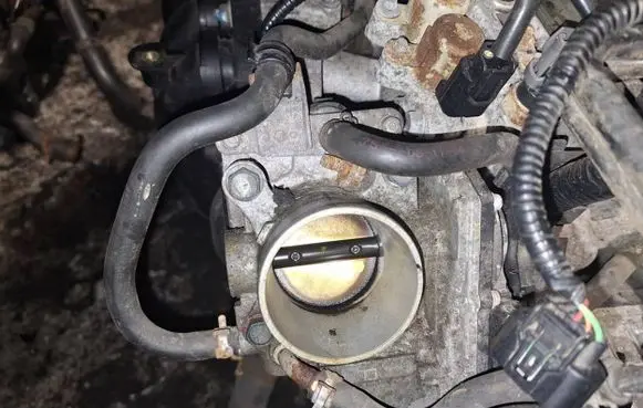 Honda Civic Throttle valve gma8a81118