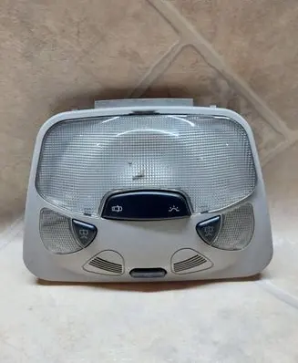 Mercedes-Benz C W203 Front seat light A2038204601 2JM00909700