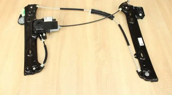 BMW 4 G22 G23 G24 G26 Front door window regulator with motor 430IXA